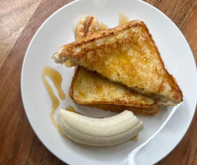 Grilled cheese sandwich, mascarpone cheese-bananas-honey-sweet and savory-comfort food-quick lunch-snack-ripe bananas-unique flavor profile